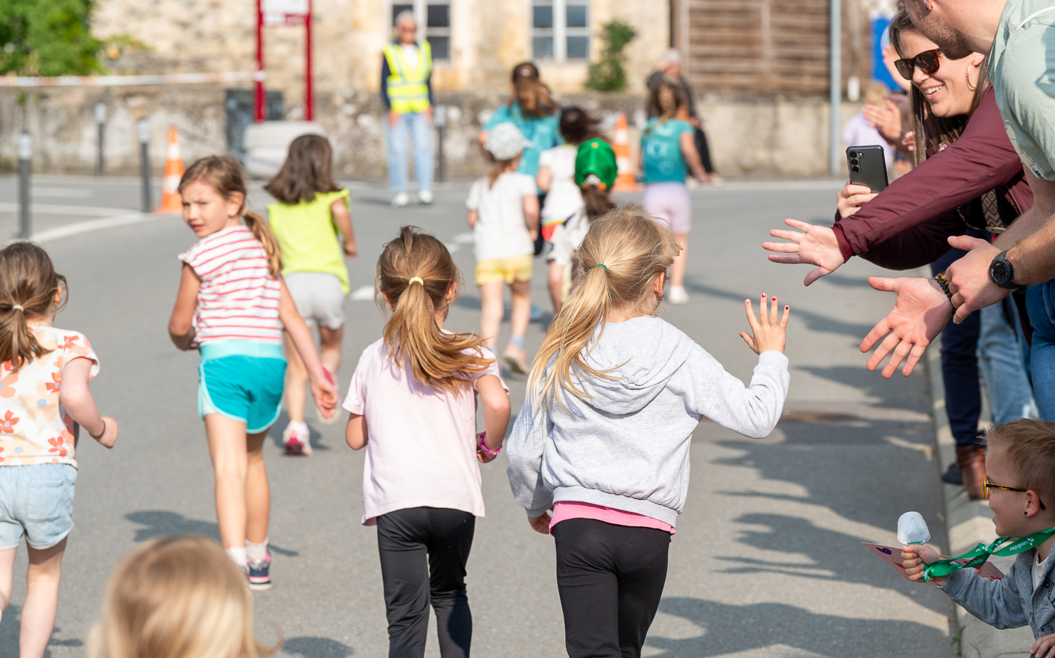 Un grand MERCI et un grand BRAVO à tous les enfants qui ont couru